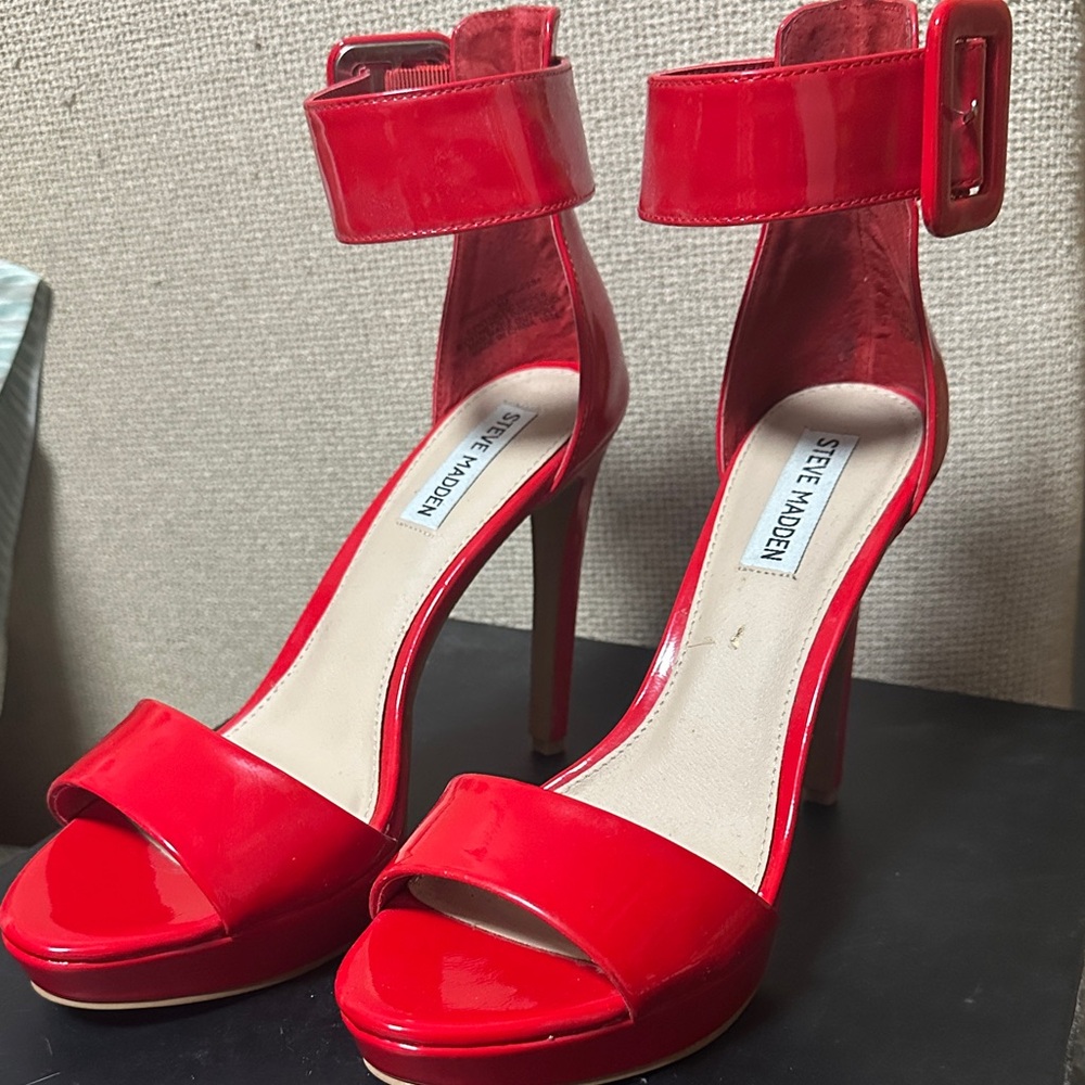Steve Madden Bold Red Patent Heels